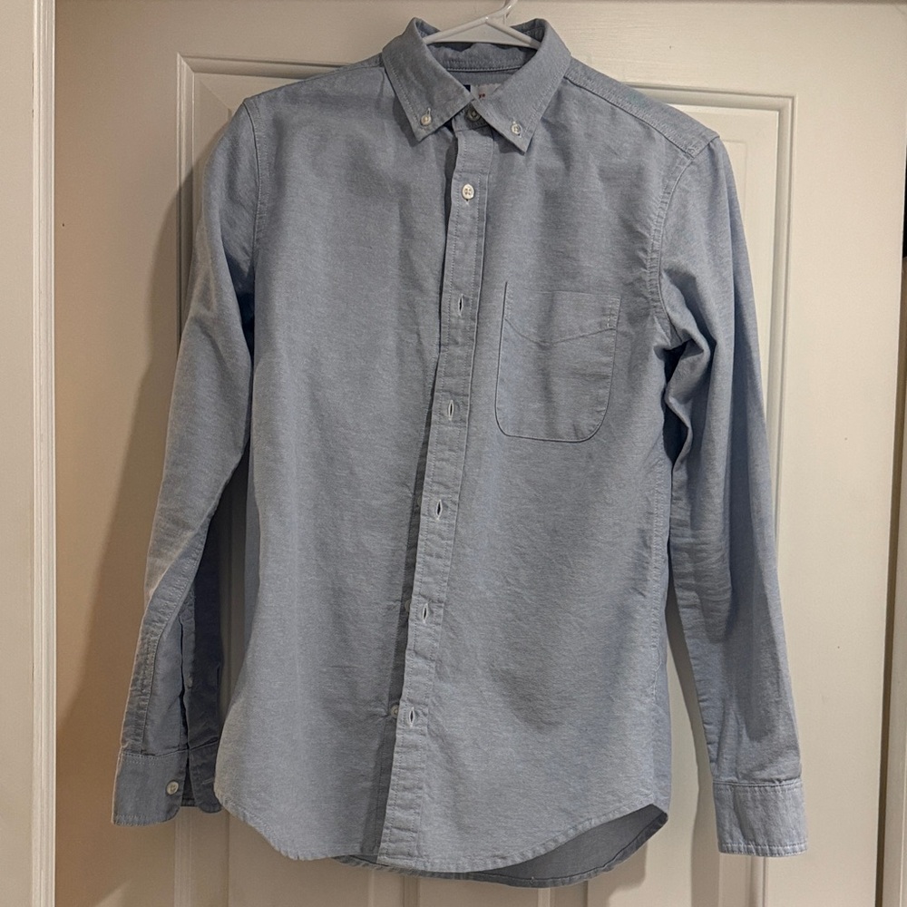 Old Navy Men's Light Blue Button-Down Oxford Shirt XS